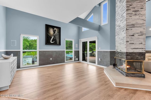 81 Ortley Court, Matawan, NJ 07747