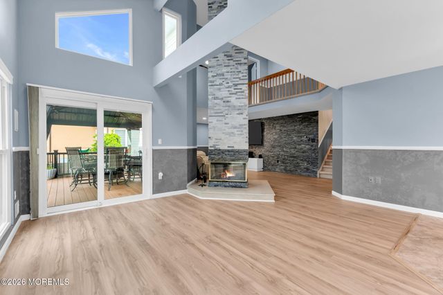 81 Ortley Court, Matawan, NJ 07747