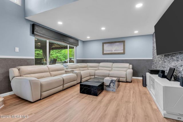 81 Ortley Court, Matawan, NJ 07747