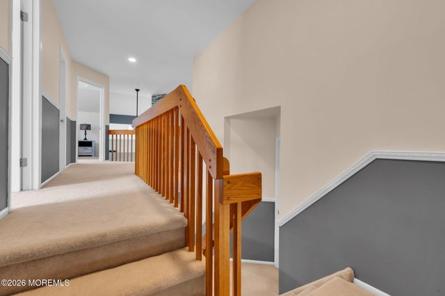 81 Ortley Court, Matawan, NJ 07747