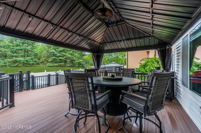 81 Ortley Court, Matawan, NJ 07747