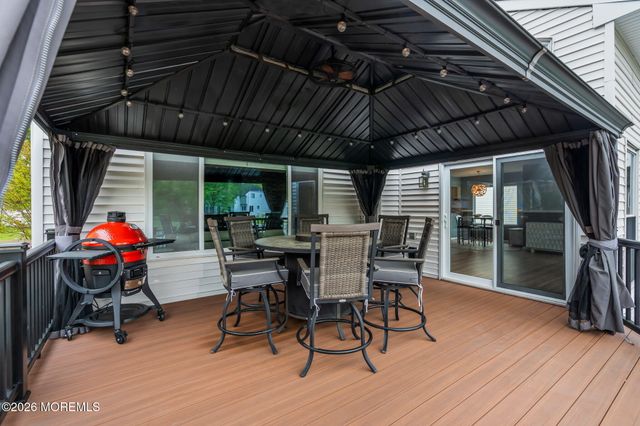 81 Ortley Court, Matawan, NJ 07747