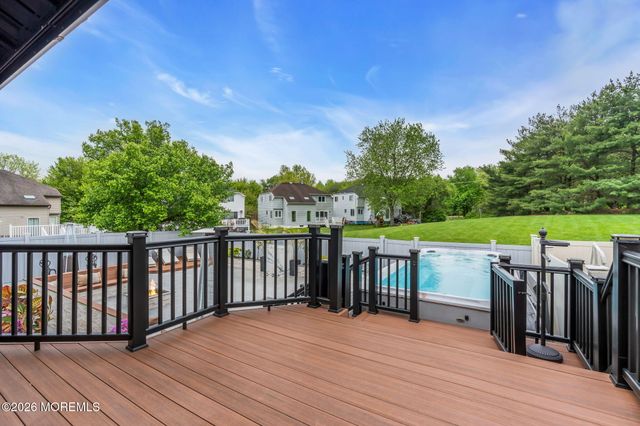 81 Ortley Court, Matawan, NJ 07747