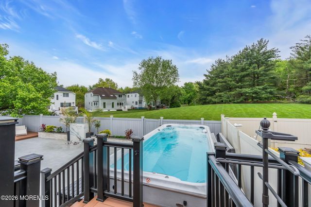 81 Ortley Court, Matawan, NJ 07747
