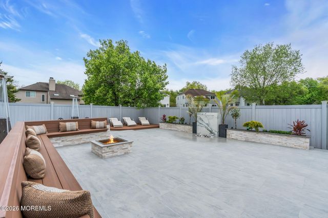 81 Ortley Court, Matawan, NJ 07747