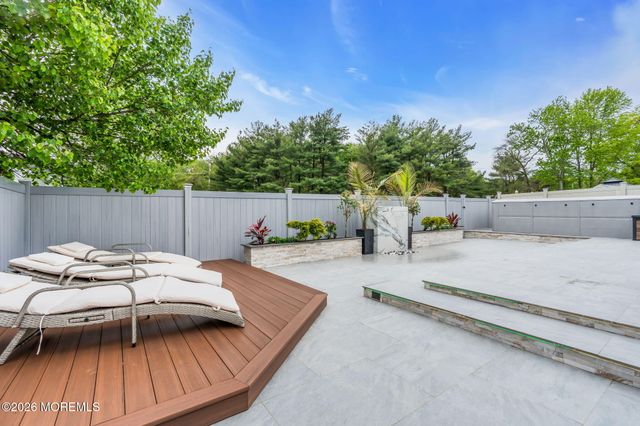 81 Ortley Court, Matawan, NJ 07747