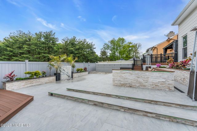81 Ortley Court, Matawan, NJ 07747