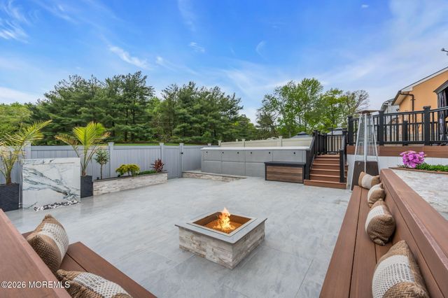 81 Ortley Court, Matawan, NJ 07747