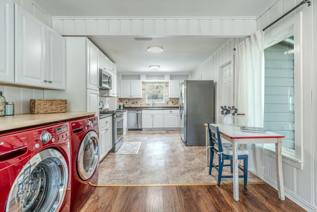 403 Norton Street, Weatherford, TX 76086