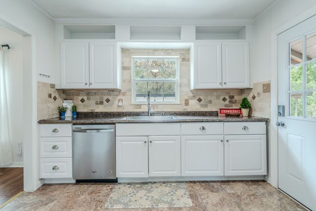 403 Norton Street, Weatherford, TX 76086