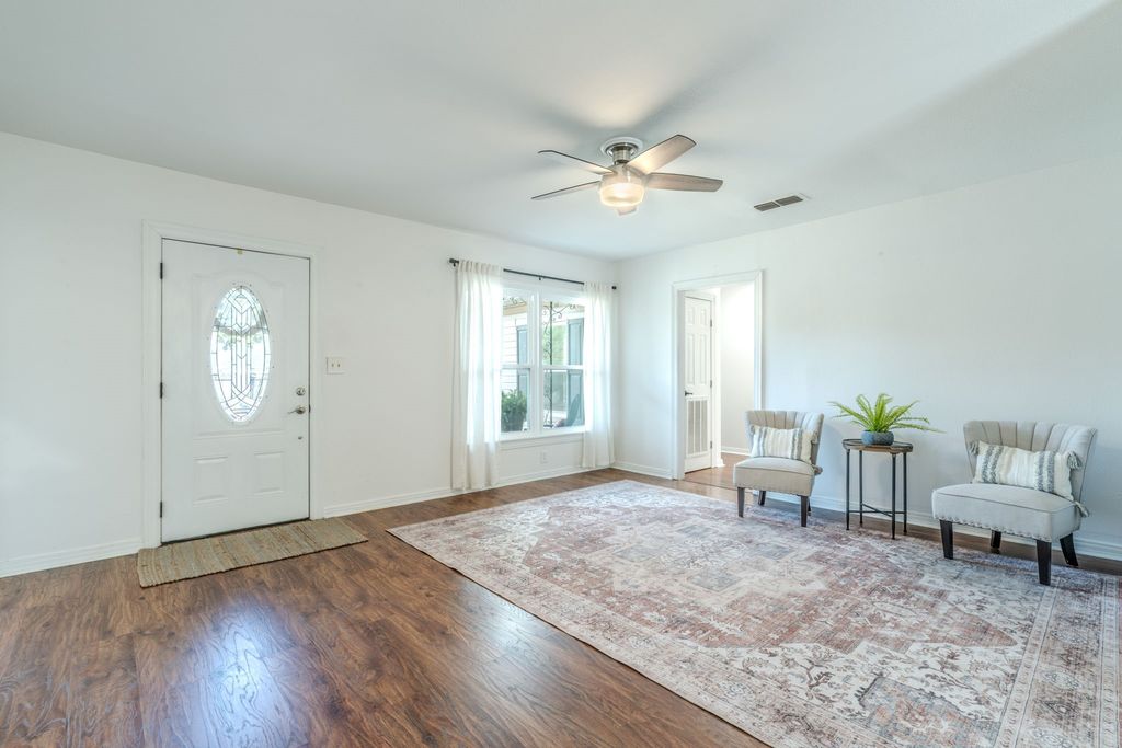 403 Norton Street, Weatherford, TX 76086 — photo 3