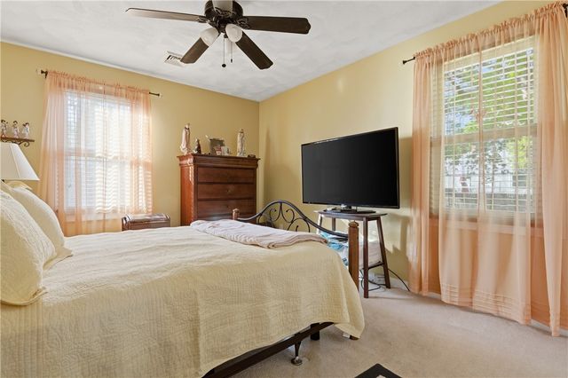 365 Maple Street, Warwick, RI 02888