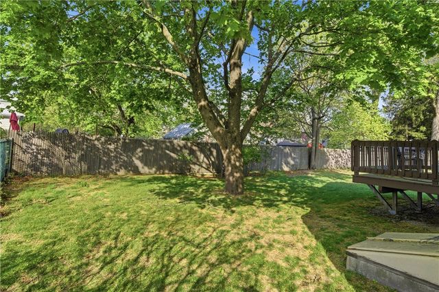 365 Maple Street, Warwick, RI 02888