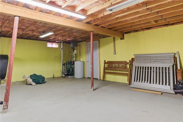 365 Maple Street, Warwick, RI 02888