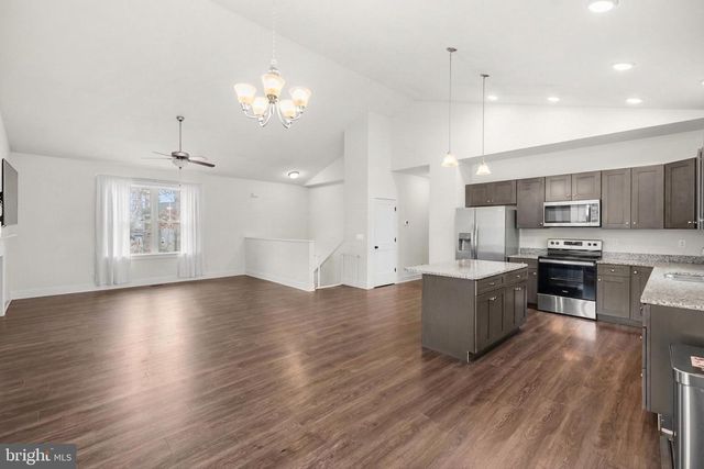 2308 LAKEVIEW PKWY, Locust Grove, VA 22508