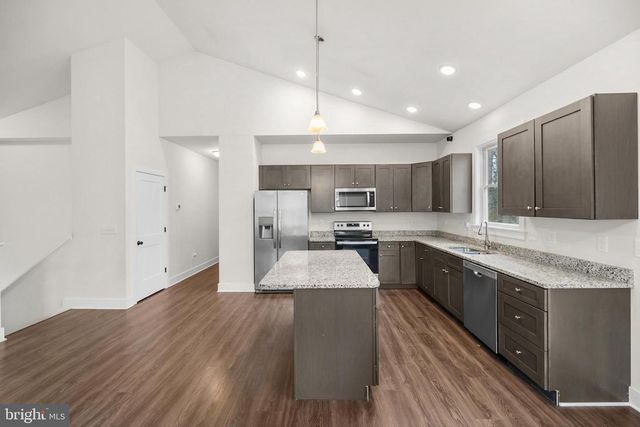 2308 LAKEVIEW PKWY, Locust Grove, VA 22508