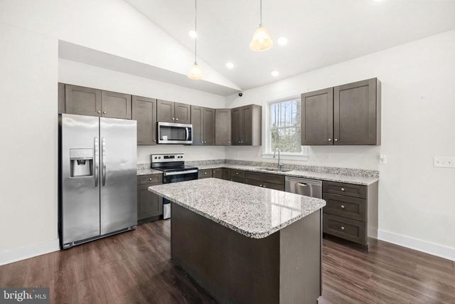 2308 LAKEVIEW PKWY, Locust Grove, VA 22508