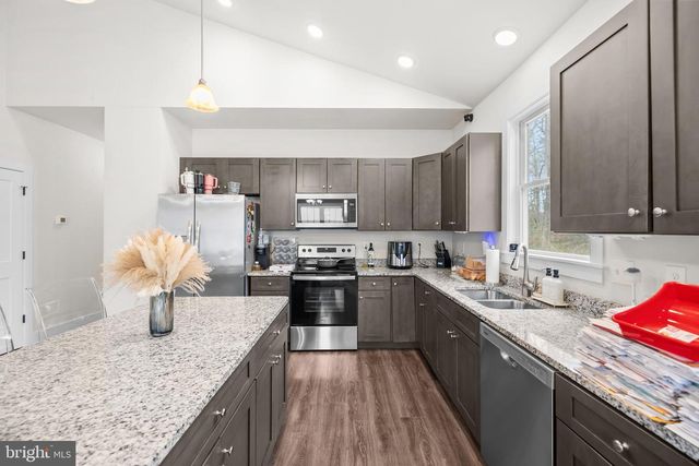 2308 LAKEVIEW PKWY, Locust Grove, VA 22508