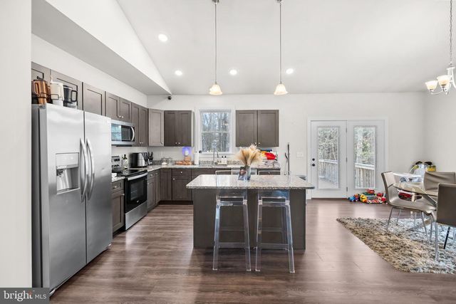 2308 LAKEVIEW PKWY, Locust Grove, VA 22508