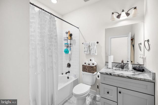 2308 LAKEVIEW PKWY, Locust Grove, VA 22508