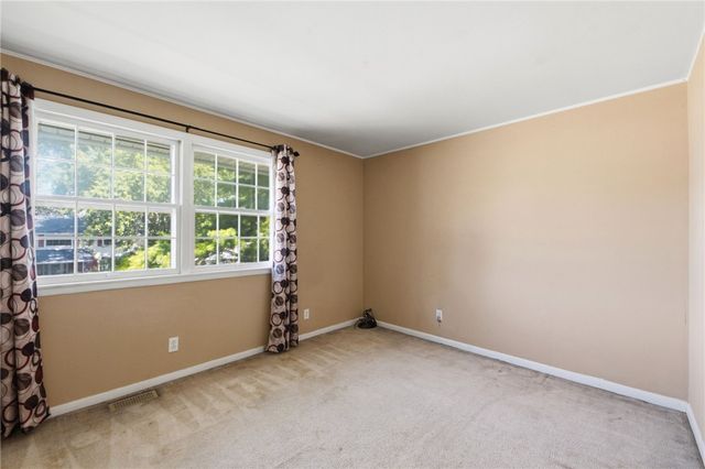 418 Zimmer Drive, Fairborn, OH 45324