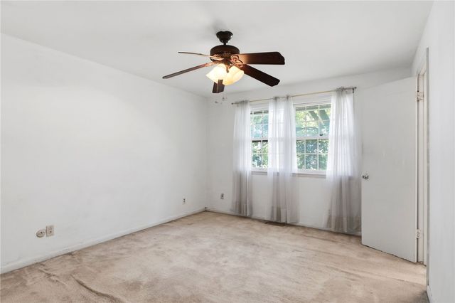 418 Zimmer Drive, Fairborn, OH 45324