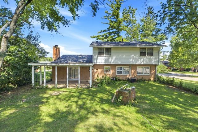 418 Zimmer Drive, Fairborn, OH 45324