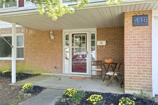 418 Zimmer Drive, Fairborn, OH 45324