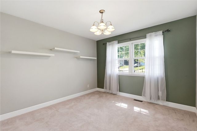 418 Zimmer Drive, Fairborn, OH 45324