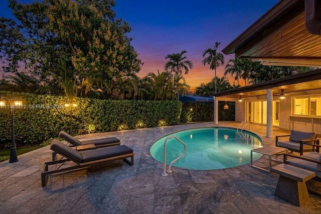 1110 NE 100th St, Miami Shores, FL 33138