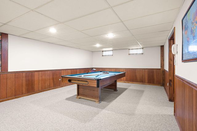 8423 Harrison Avenue, Munster, IN 46321