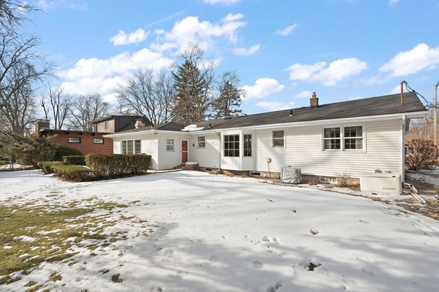 8423 Harrison Avenue, Munster, IN 46321