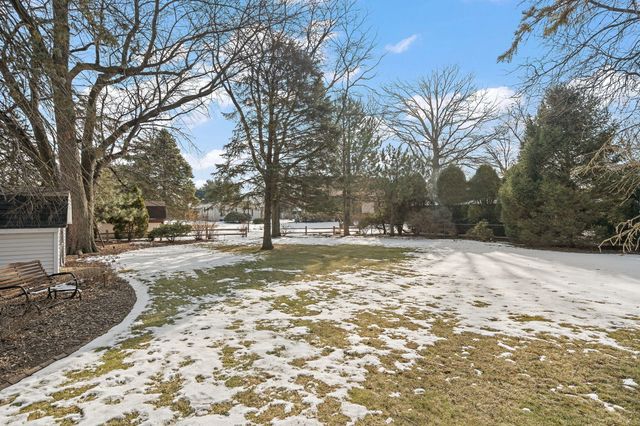 8423 Harrison Avenue, Munster, IN 46321