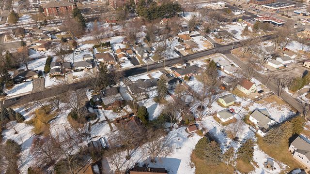 8423 Harrison Avenue, Munster, IN 46321