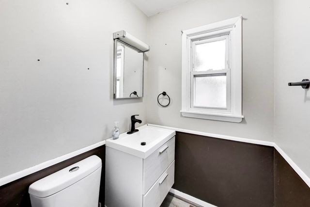 7810 Kilbourn Avenue, Skokie, IL 60076
