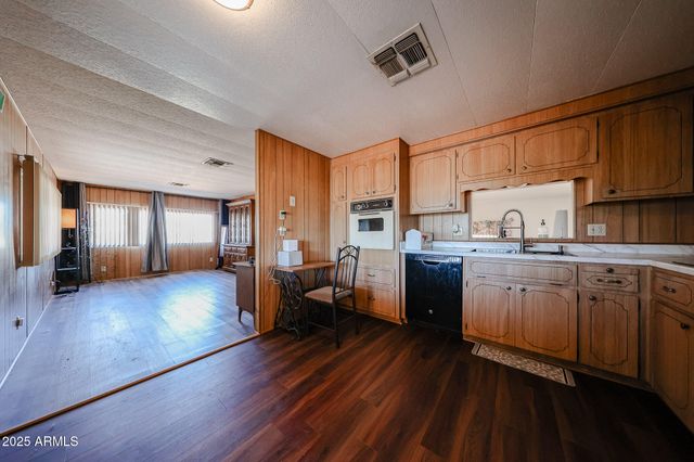 4353 E FREMONT Street, Phoenix, AZ 85042