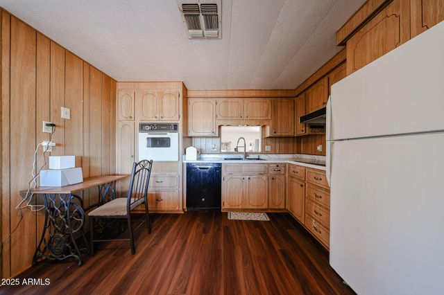 4353 E FREMONT Street, Phoenix, AZ 85042