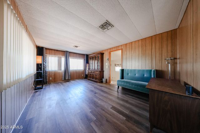 4353 E FREMONT Street, Phoenix, AZ 85042