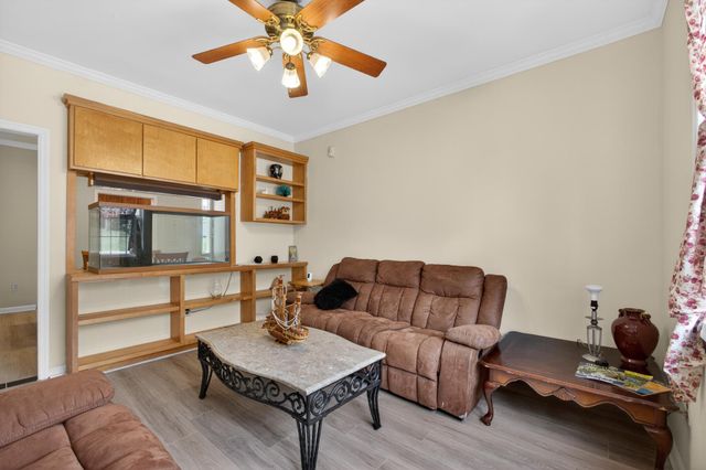 68 Woodlawn Lane, North Augusta, SC 29841