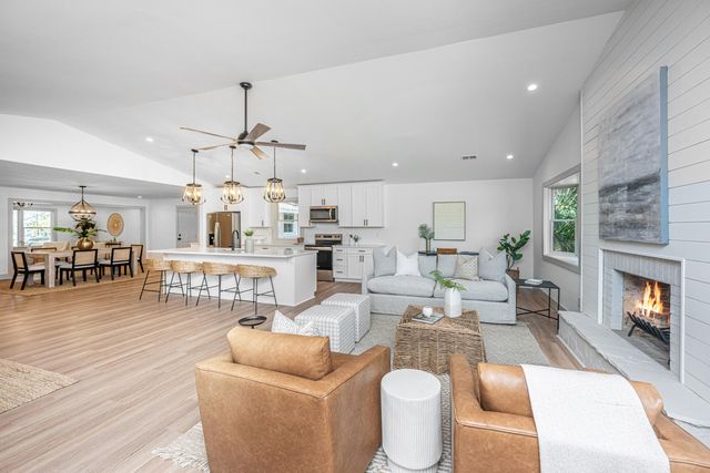 2150 Pierpont Avenue, Charleston, SC 29414