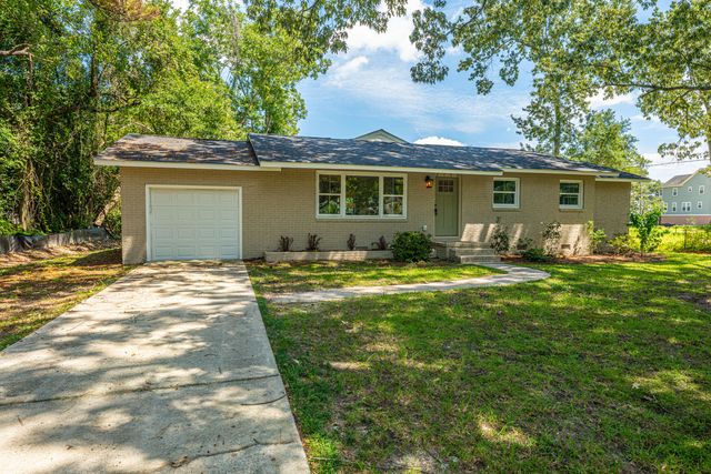 2150 Pierpont Avenue, Charleston, SC 29414