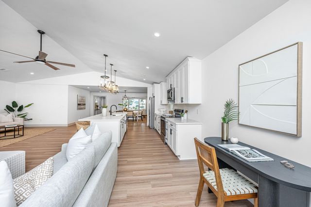 2150 Pierpont Avenue, Charleston, SC 29414