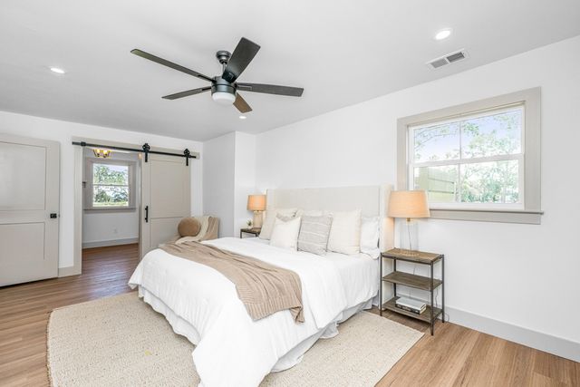 2150 Pierpont Avenue, Charleston, SC 29414