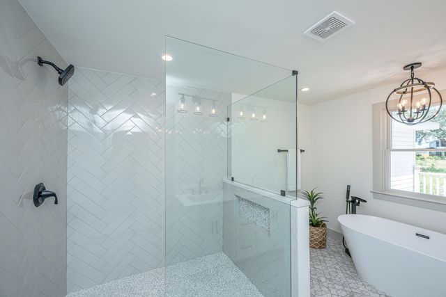 2150 Pierpont Avenue, Charleston, SC 29414