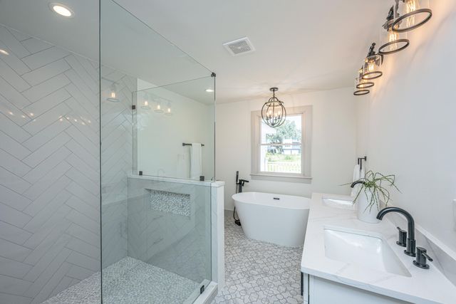 2150 Pierpont Avenue, Charleston, SC 29414