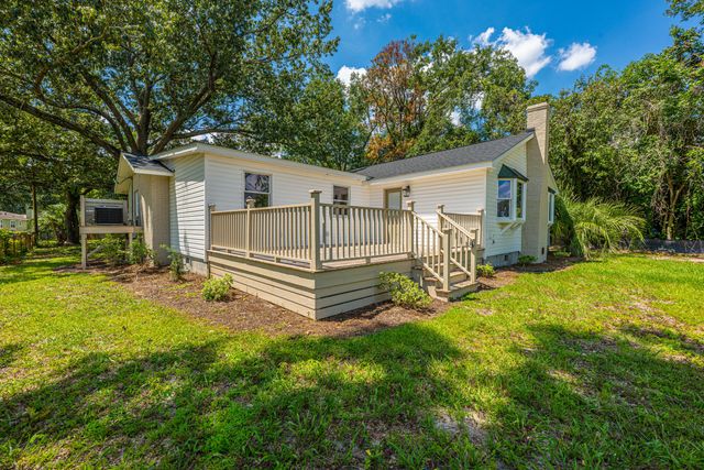 2150 Pierpont Avenue, Charleston, SC 29414