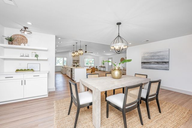 2150 Pierpont Avenue, Charleston, SC 29414