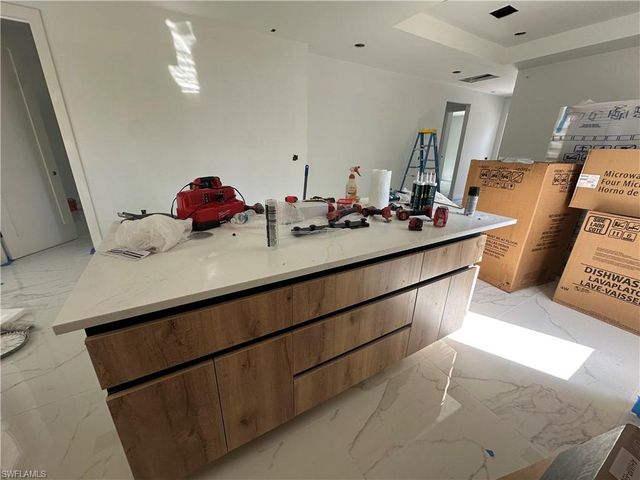 1073 Sherwin ST, Port Charlotte, FL 33953