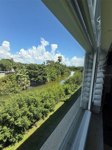 4455 DUHME ROAD 305, St Petersburg, FL 33708