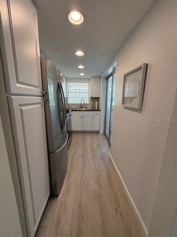 4455 DUHME ROAD 305, St Petersburg, FL 33708